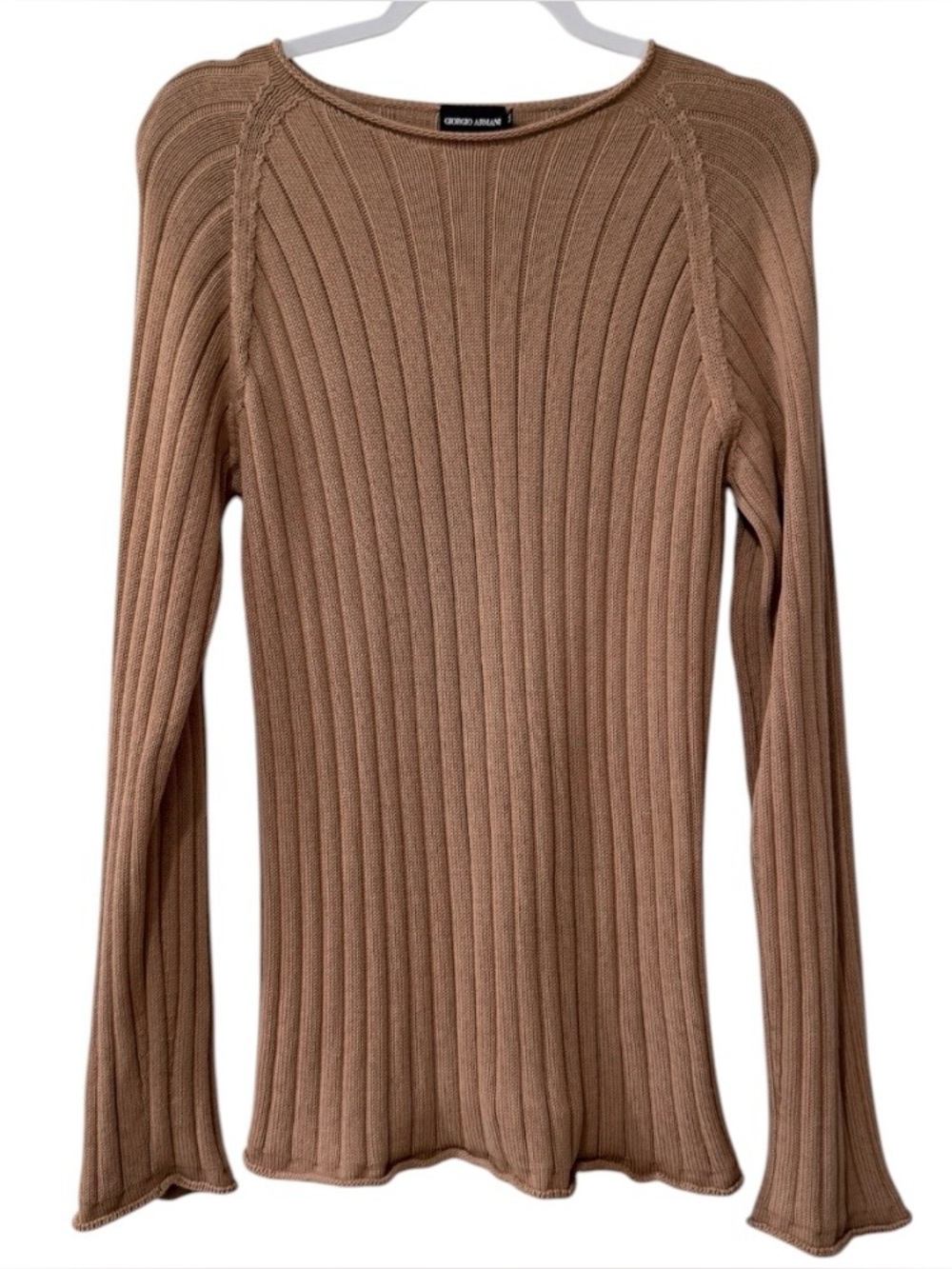 Giorgio Armani women’s Medium (44) long sleeve crewneck camel ribbed sweater